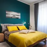 Lux Maximus