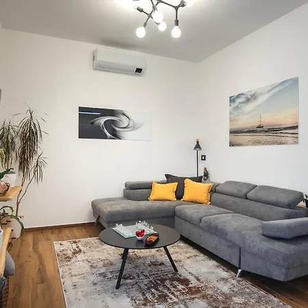 Apartment Lux Maximus Pula